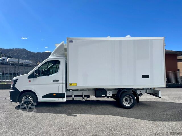 Furgón para transporte de carne colgada, capacidad: 7 pallets EPAL Renault Master 170.35