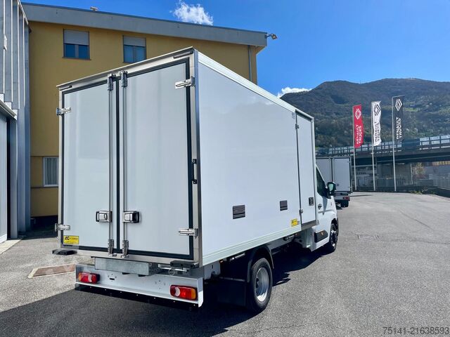 Furgón para transporte de carne colgada, capacidad: 7 pallets EPAL Renault Master 170.35