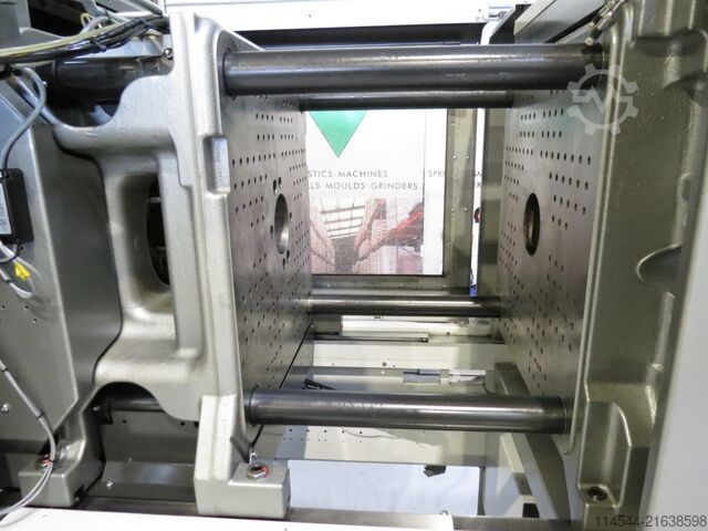 Máquina de moldeo por inyección ARBURG A 470 H (S&P 3796)