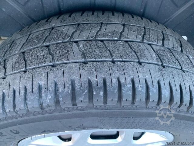 Pick-up Ford Custom 270 Doppia Cabina 6 posti - L1 H1