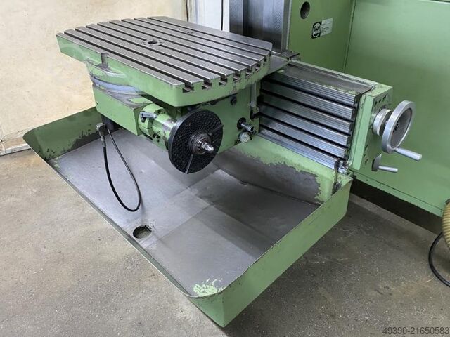 Universal tool milling machine with HEIDENHAIN TNC 131, universal milling machine. MAHO MH 600 P