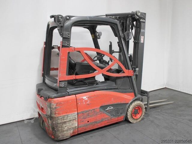 Elektrisk trehjulsgaffeltruck Linde E 16 L-02  386