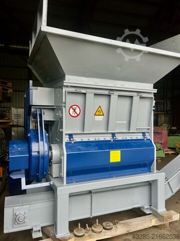 Single shaft shredder LINDNER VEGA 1500