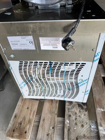 Staff Ice System BTX150 isterningsmaskine / ismaskine 150 kg/24 t, årgang 2022 Staff Ice System BTX150 Eiswürfelmaschine / Eisbereiter 150 kg/24h Bj. 2022 Staff Ice System BTX150 Eiswürfelmaschine / Eisbereiter 150 kg/24h Bj. 2022