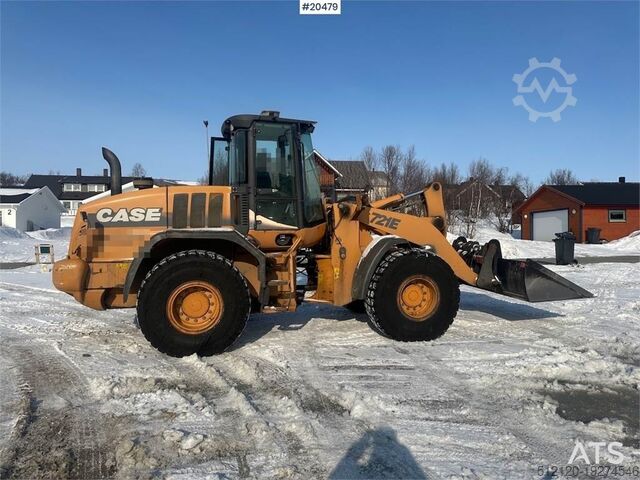 Wheel loader CASE 721E wheel loader w/ bucket. WATCH VIDEO.