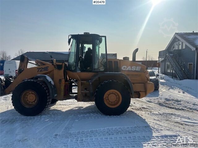 Wheel loader CASE 721E wheel loader w/ bucket. WATCH VIDEO.