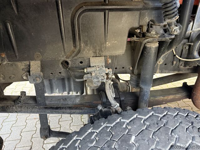 Lastbilchassis MAN F90 16.242 4X4 / Feuerwehr