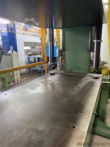 Prensa hidráulica de doble columna – 50 toneladas Sandt Hydraulik 540