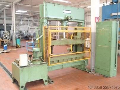 Prensa hidráulica de doble columna – 50 toneladas Sandt Hydraulik 540