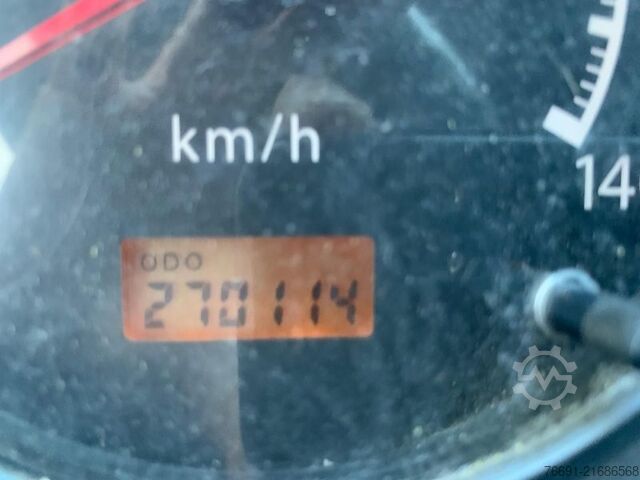 Gardinsided kassevogn Nissan Atleon 35.15 - Furgone in Lega con Telo