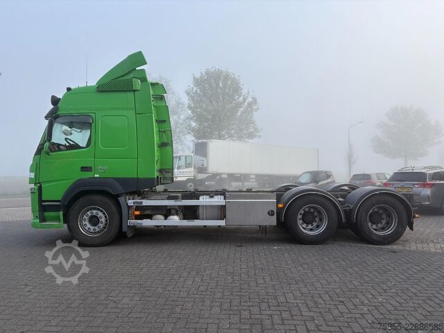 Πλαίσιο με καμπίνα Volvo FM450 6x2 /  Euro 6 / Chassis  / 331.000 KM