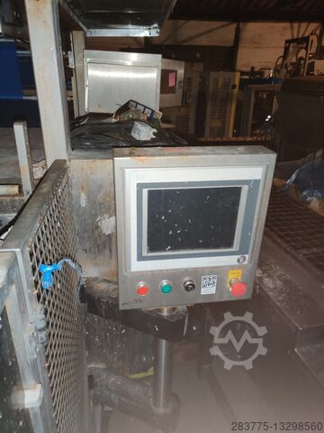 Maschine zum Formen, Füllen und Verschließen von Beuteln Rovema-INNOTECH Revo 6000