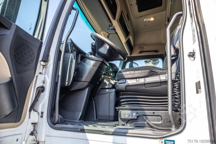 Standard tractor MERCEDES ACTROS 1845 LS