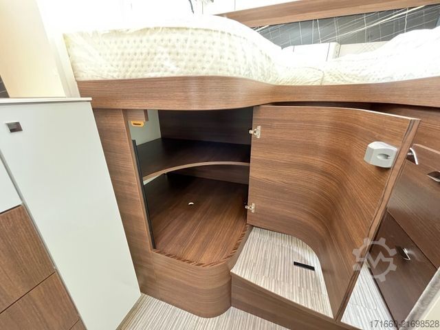 Autorulotă integrată BÜRSTNER Elegance I 910 G MEGA DEAL! 58775,- Euro sparen!