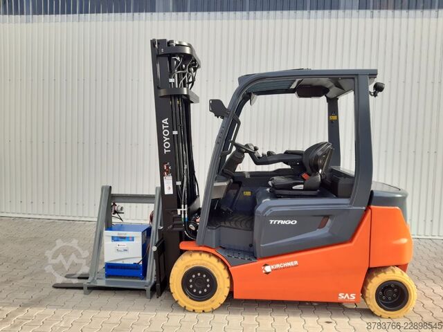 Electric 4-wheel forklift Toyota 9FBH30T