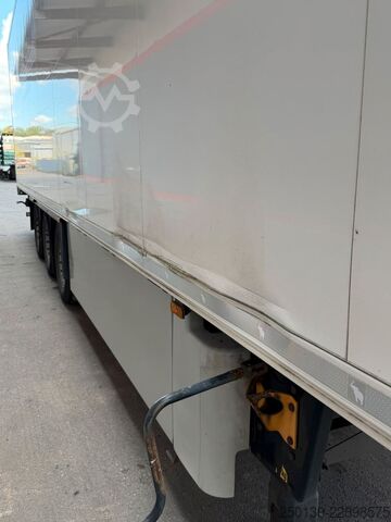 Naczepa chłodnia SCHMITZ CARGOBULL Doppelstock Tiefkühler /Telematic/Defrost