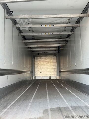 Naczepa chłodnia SCHMITZ CARGOBULL Doppelstock Tiefkühler /Telematic/Defrost