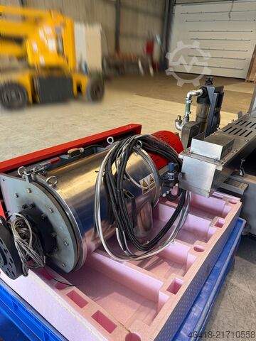 Su halkalı peletleyici granülatör Ekochem UW400 + WP200