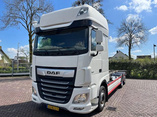 Podwozie z kabiną DAF XF 450 FAN