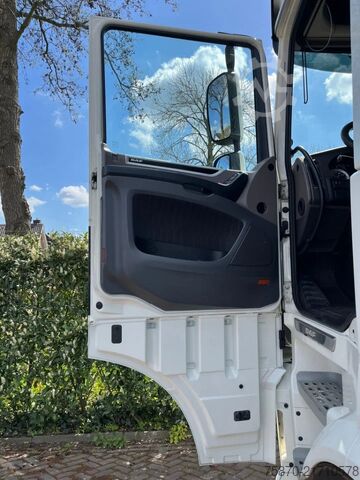 Podwozie z kabiną DAF XF 450 FAN