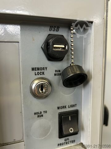 Vertikalt bearbejdningscenter HAAS VF-2SS, 5-axis