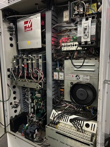 Vertikalt bearbejdningscenter HAAS VF-2SS, 5-axis