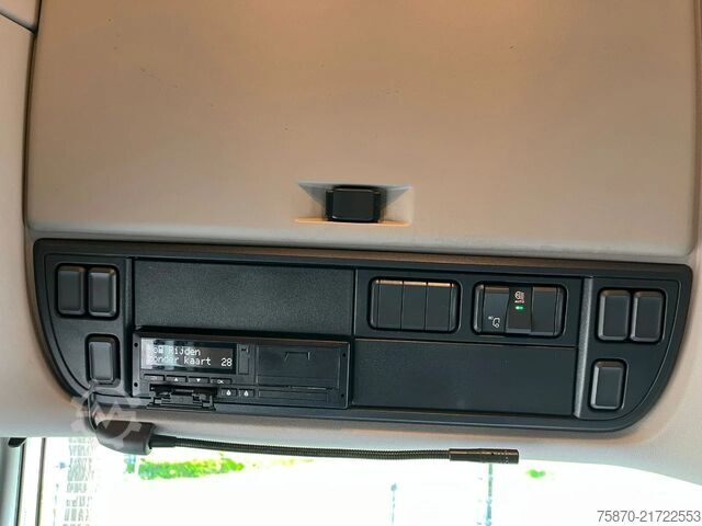 Standaard-SZM DAF XF 480 FT Nokkenas vervangen op 614000 KM