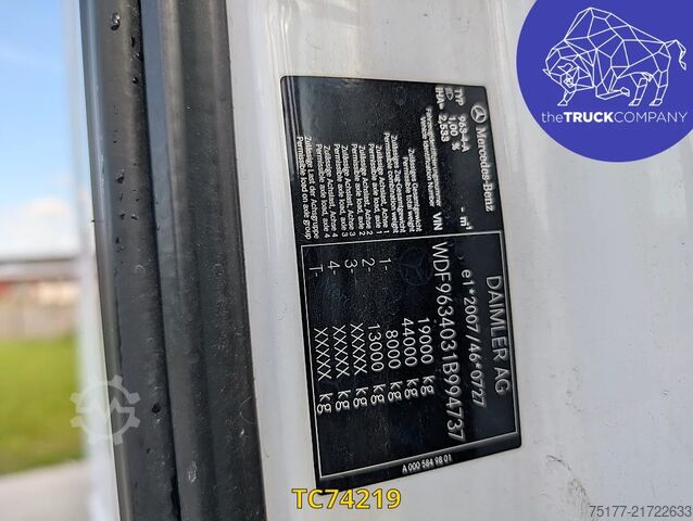 Standard-SZM Mercedes-Benz Actros 1845