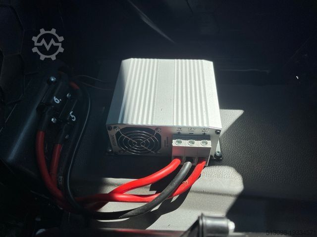 Komercijalno vozilo sa visokim krovom VOLKSWAGEN CRAFTER 2.0 TDI BOTT REGALS. STANDHZG. NAVI PDC