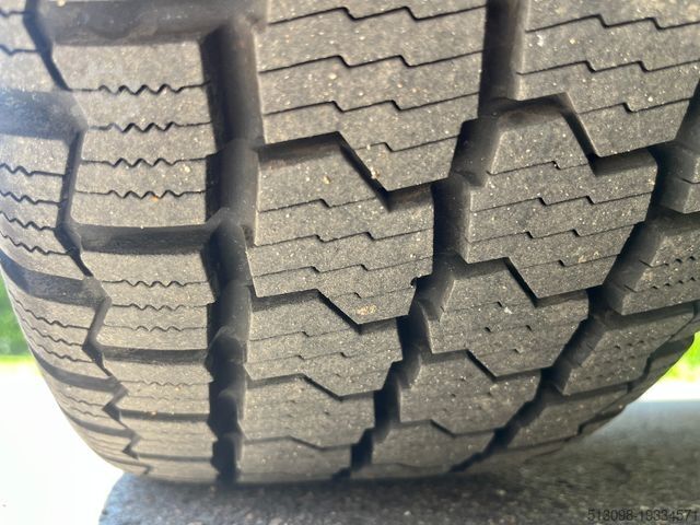 Komercijalno vozilo sa visokim krovom VOLKSWAGEN CRAFTER 2.0 TDI BOTT REGALS. STANDHZG. NAVI PDC