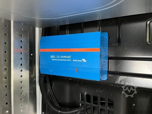 Komercijalno vozilo sa visokim krovom VOLKSWAGEN CRAFTER 2.0 TDI BOTT REGALS. STANDHZG. NAVI PDC