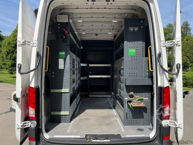 Højt tag varevogn VOLKSWAGEN CRAFTER 2.0 TDI BOTT REGALS. STANDHZG. NAVI PDC
