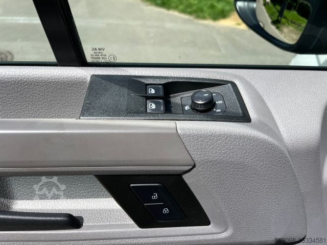 Komercijalno vozilo sa visokim krovom VOLKSWAGEN CRAFTER 2.0 TDI BOTT REGALS. STANDHZG. NAVI PDC