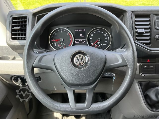 Højt tag varevogn VOLKSWAGEN CRAFTER 2.0 TDI BOTT REGALS. STANDHZG. NAVI PDC