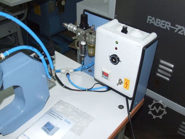μηχάνημα τοποθέτησης ροδέλας Eyeletting machine for advertising banners