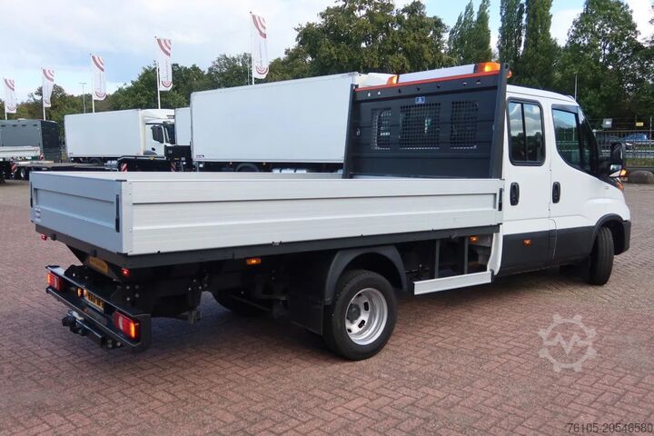 Iveco Daily 35C16 HI Matic Dubbele cabine open 7-persoons uitvoering. Dubbel lucht op achteras. 3.0  Iveco Daily 35C16 HI Matic Dubbele cabine open 7 pers...