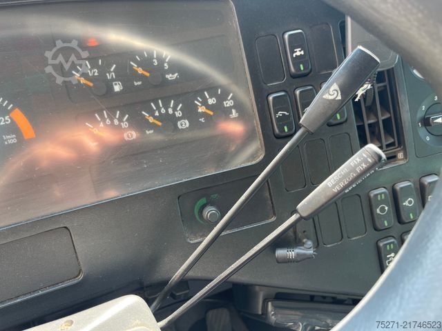 Autobus za međugradski prevoz MERCEDES-BENZ O 404 10 RHD A