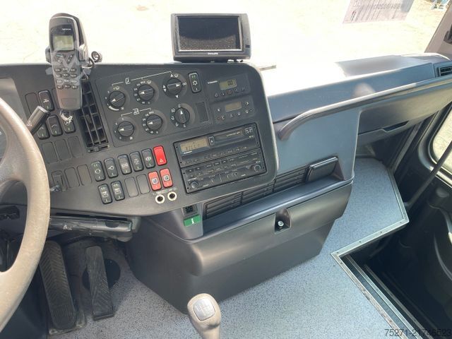 Autobus za međugradski prevoz MERCEDES-BENZ O 404 10 RHD A