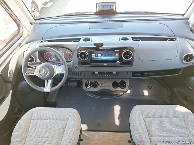 Integrerad husbil HYMER/ERIBA B-Klasse MC I 680