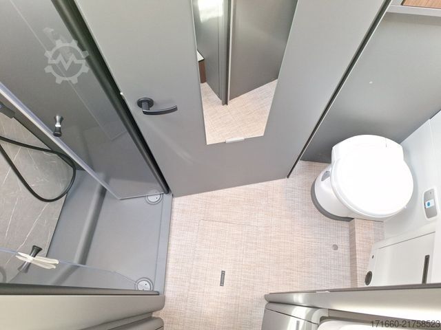 Integrerad husbil HYMER/ERIBA B-Klasse MC I 680