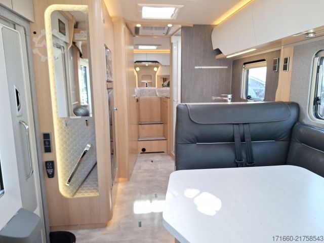 Integrerad husbil HYMER/ERIBA B-Klasse ML I BlackLine 780 HUBSTÜTZEN+Autarkie