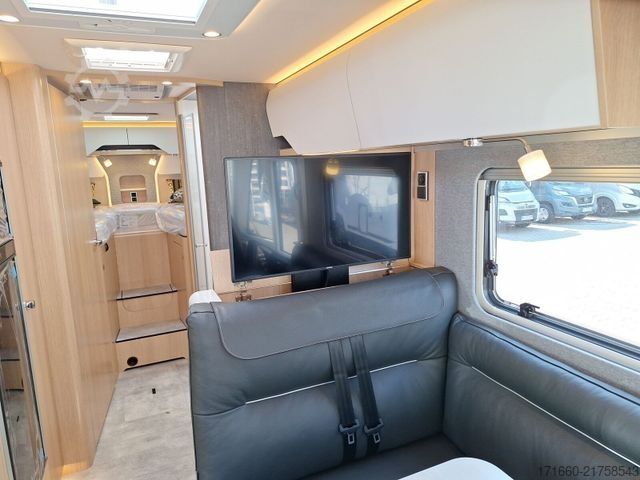 Integrerad husbil HYMER/ERIBA B-Klasse ML I BlackLine 780 HUBSTÜTZEN+Autarkie