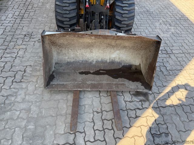 Wheel loader JCB 403 / 980 Stunden / Schaufel + Gabel