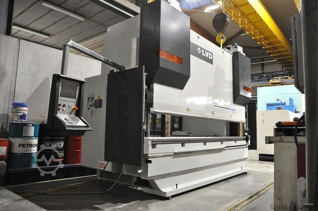 LVD PPEB Turbo 220 ton x 4200 mm CNC