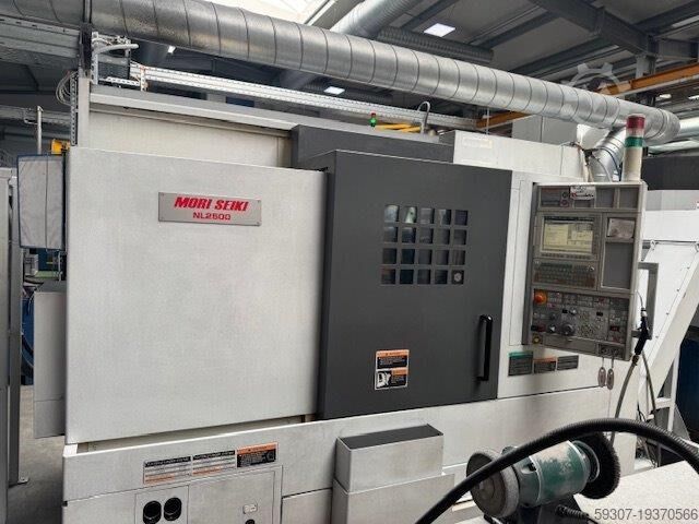 Centrul de strunjire și frezare CNC Mori Seiki NL 2500 SY/700