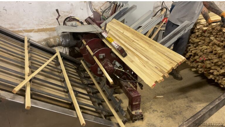 Karóhegyező gép, hegyesítő automata Keystone Machinery Corporation 20" Machine