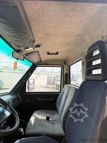 Platós teherautó IVECO TURBO DAILY 35-10