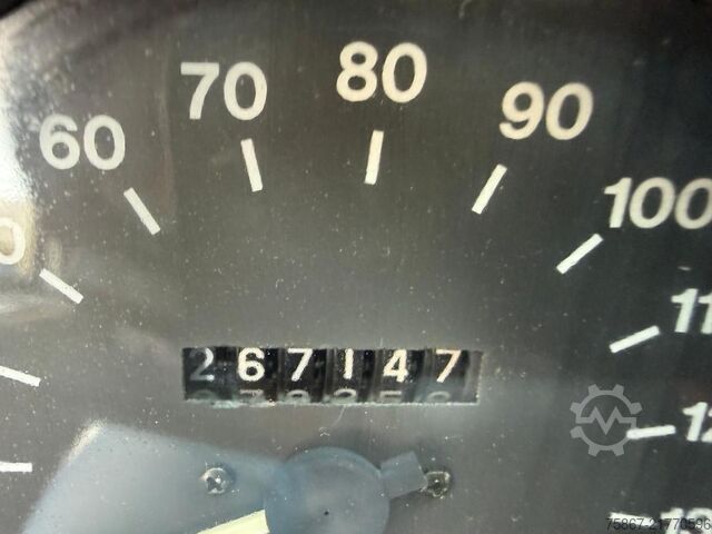 Platós teherautó IVECO TURBO DAILY 35-10