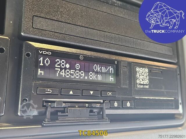  Renault T 520