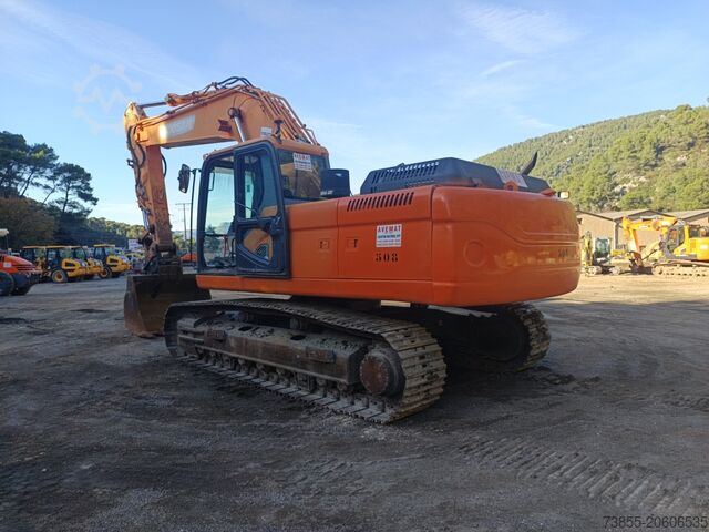 Bæltegraver Doosan DX300LC